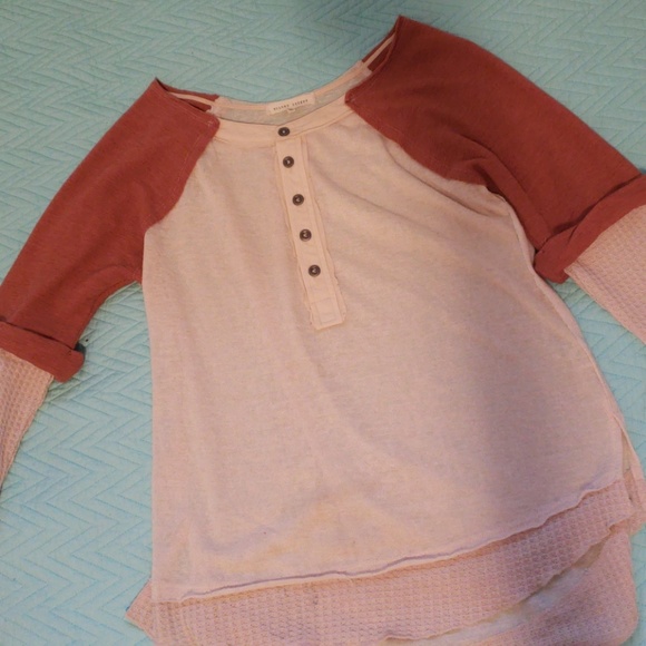 Shirt - Picture 4 of 4